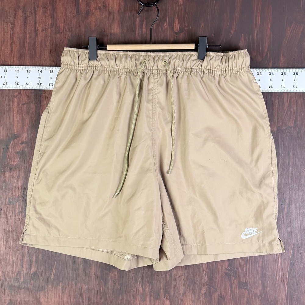 Nike Club Woven Flow Shorts NSW Khaki Tan 5 Inch Inseam FN3307-297 Men's Medium